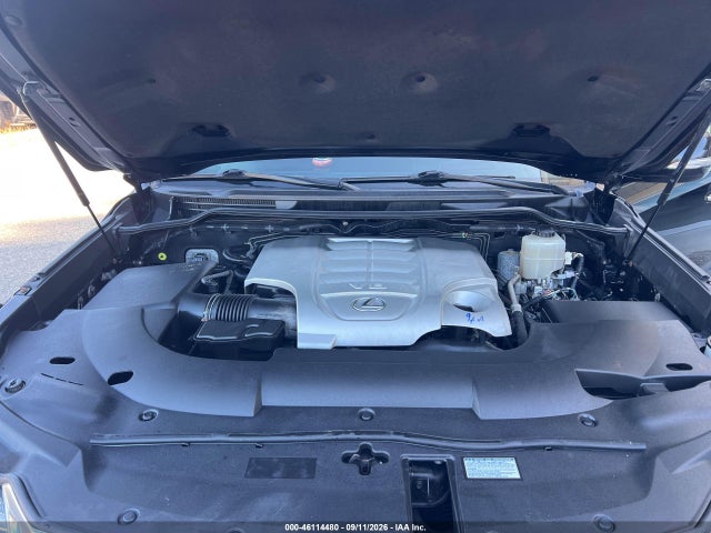 2017 LEXUS LX 570 10