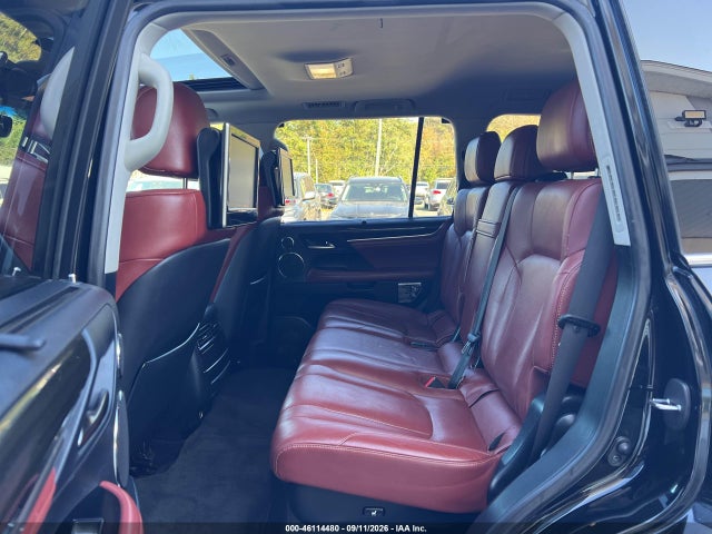 2017 LEXUS LX 570 8