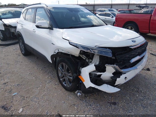 2021 KIA SELTOS S 6