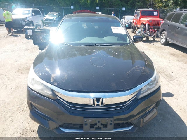 2017 HONDA ACCORD EX-L 12