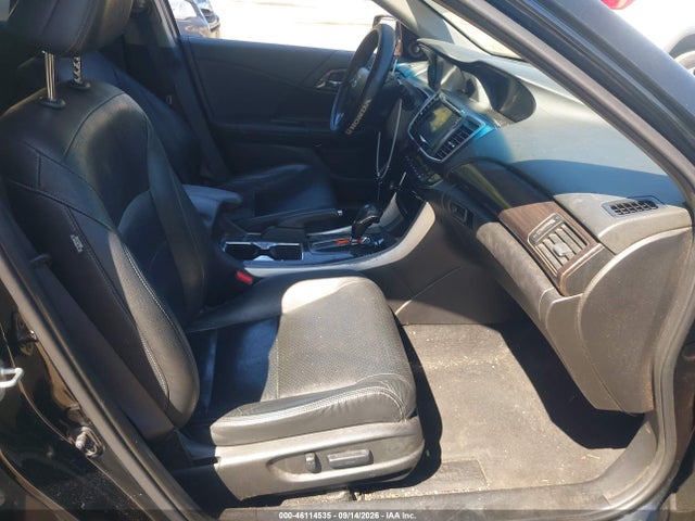 2017 HONDA ACCORD EX-L 5