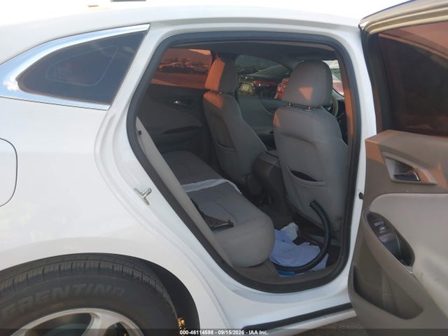 2017 CHEVROLET MALIBU LS 8