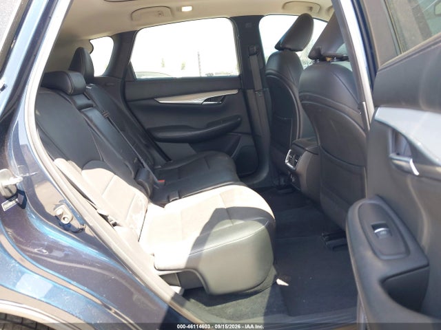 2019 INFINITI QX50 LUXE 8