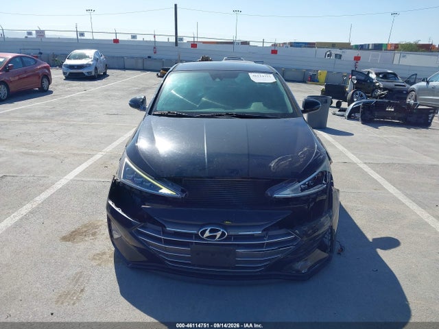 2019 HYUNDAI ELANTRA LIMITED 12