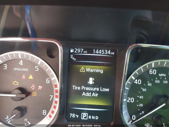 2017 NISSAN TITAN SL 15