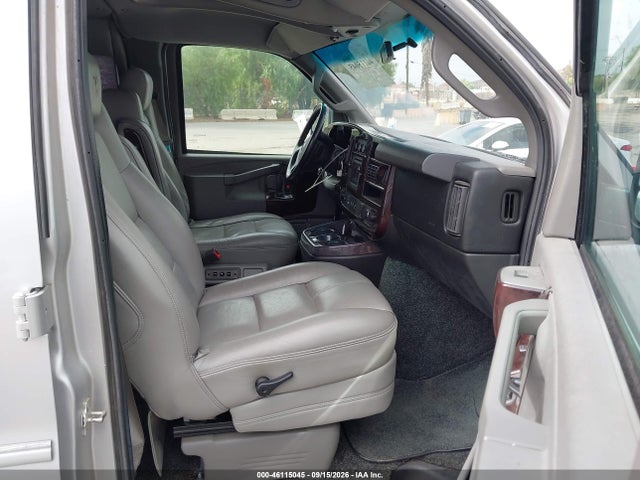 2017 CHEVROLET EXPRESS 2500 WORK VAN 5