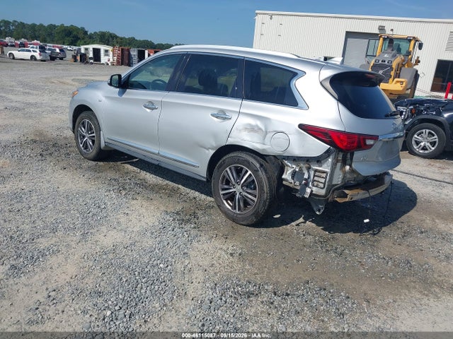 2019 INFINITI QX60 LUXE 3