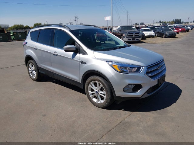 2018 FORD ESCAPE SE