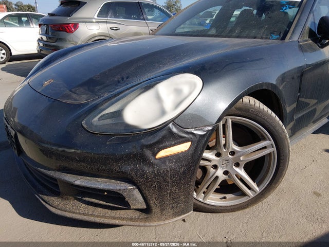 2019 PORSCHE PANAMERA 4 16