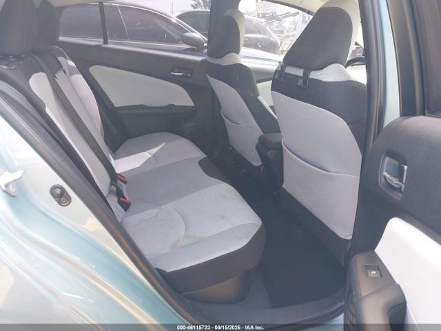 2017 TOYOTA PRIUS TWO 8