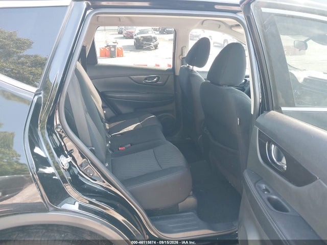 2019 NISSAN ROGUE SV 8