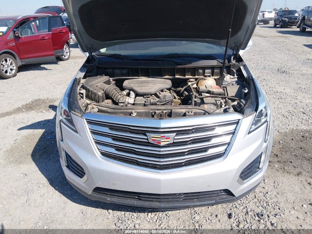 2017 CADILLAC XT5 LUXURY 10