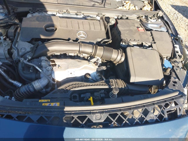 2019 MERCEDES-BENZ A 220 4MATIC 10