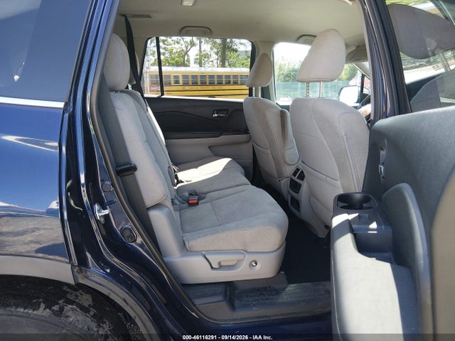 2019 HONDA PILOT EX 8
