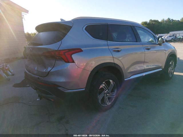 2021 HYUNDAI SANTA FE SEL 4