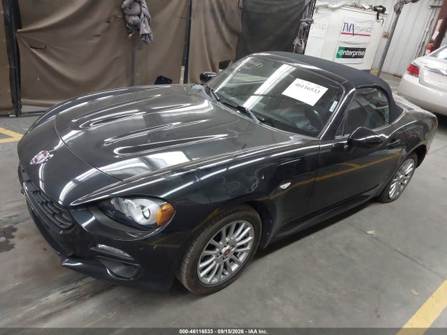 2018 FIAT 124 SPIDER CLASSICA 2
