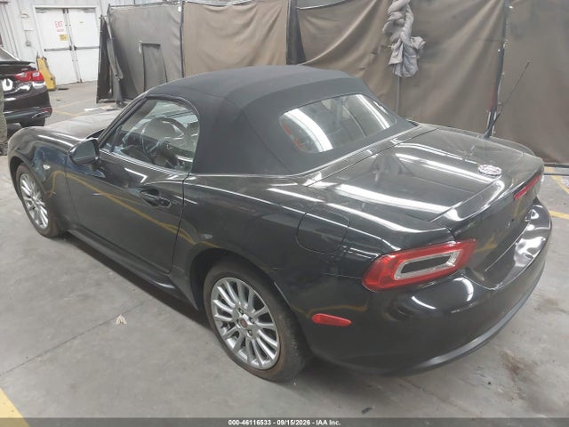 2018 FIAT 124 SPIDER CLASSICA 3