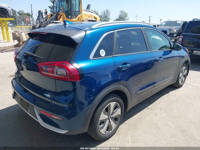 2019 KIA NIRO LX 4