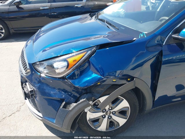 2019 KIA NIRO LX 6