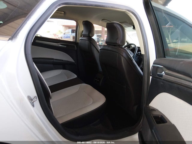 2019 FORD FUSION SE 8