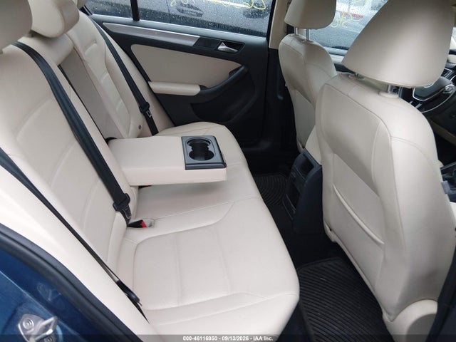 2017 VOLKSWAGEN JETTA 1.4T SE 8