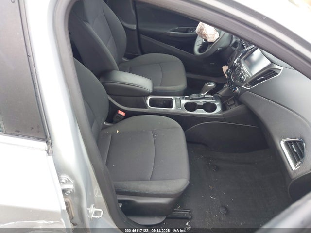 2017 CHEVROLET CRUZE LT AUTO 5