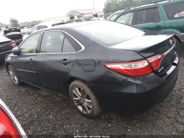 2017 TOYOTA CAMRY SE 13