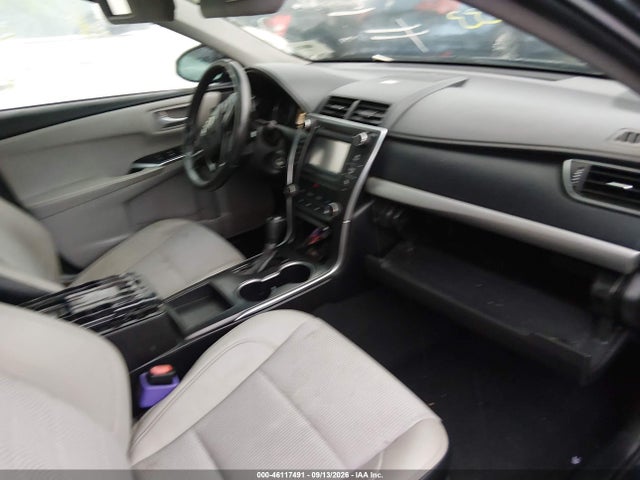 2017 TOYOTA CAMRY SE 5