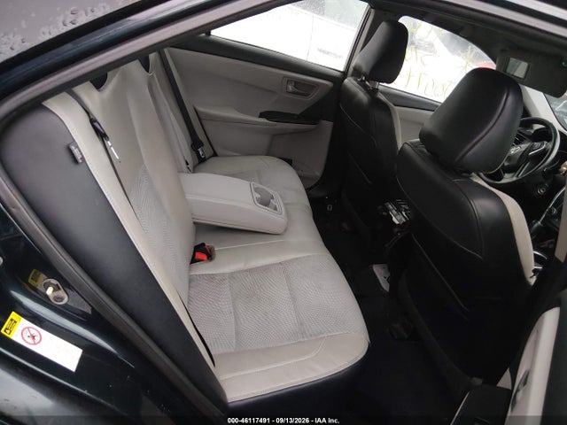 2017 TOYOTA CAMRY SE 8