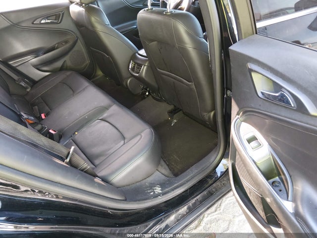 2017 CHEVROLET MALIBU 1LT 8