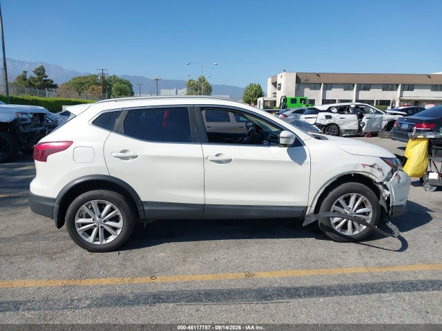 2017 NISSAN ROGUE SPORT SV 13