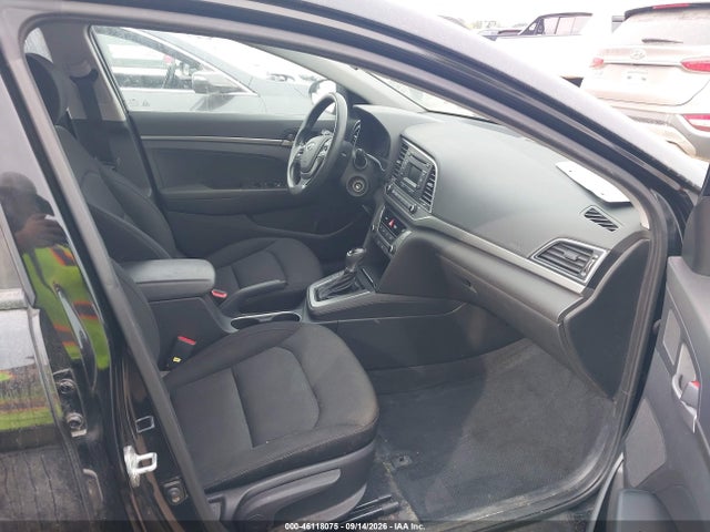 2018 HYUNDAI ELANTRA SE 5