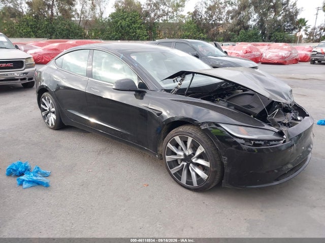2025 Tesla Model 3 Long Range Rear-Wheel Drive/Standard Rear-Wheel Drive