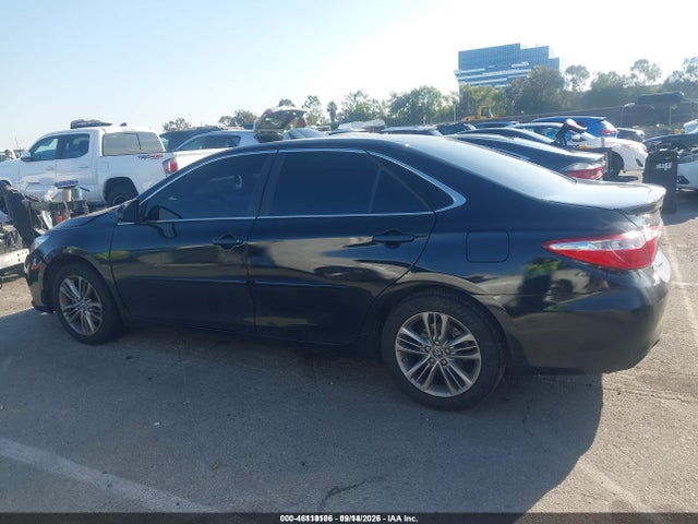 2017 TOYOTA CAMRY SE 15