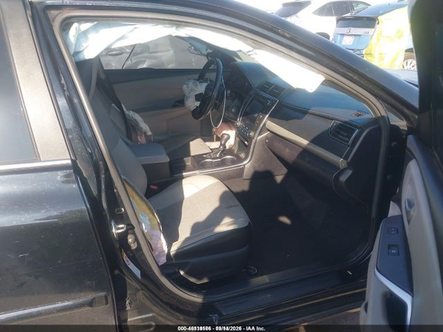 2017 TOYOTA CAMRY SE 5