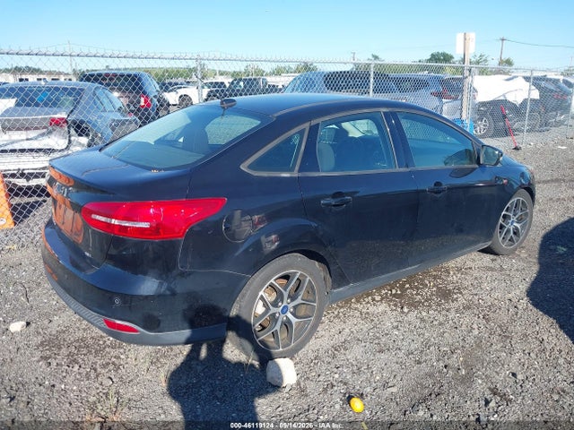 2017 FORD FOCUS SEL 4