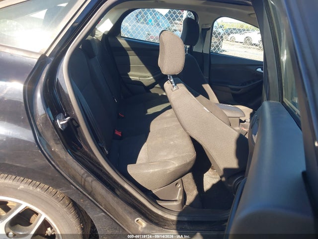 2017 FORD FOCUS SEL 8