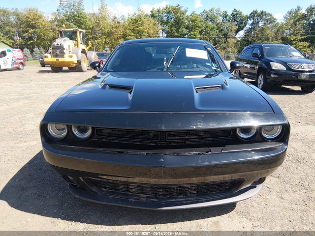 2019 DODGE CHALLENGER SXT 11