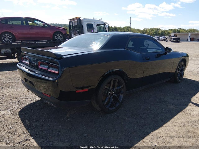2019 DODGE CHALLENGER SXT 4
