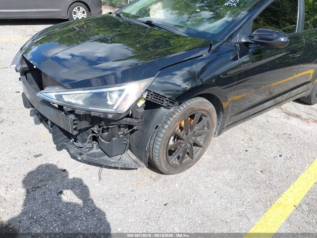 2019 HYUNDAI ELANTRA SE 6