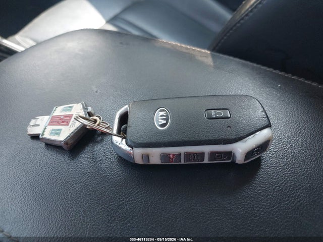 2021 KIA SORENTO SX 11