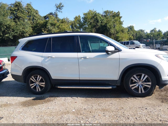 2017 HONDA PILOT EX 18