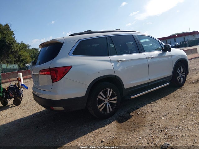 2017 HONDA PILOT EX 4