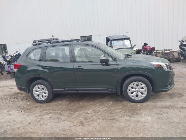 2023 SUBARU FORESTER 13