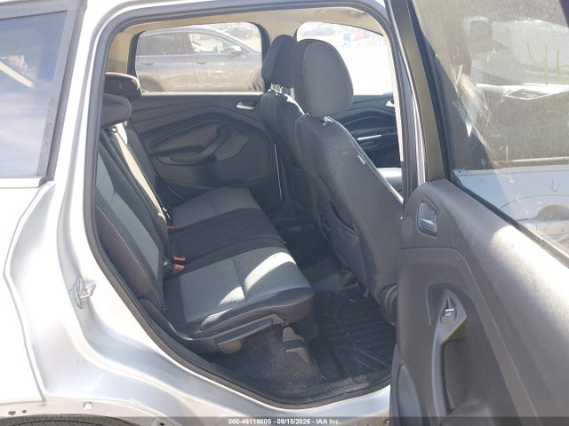 2017 FORD ESCAPE SE 8