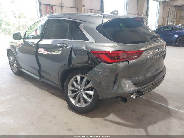 2019 INFINITI QX50 LUXE 3