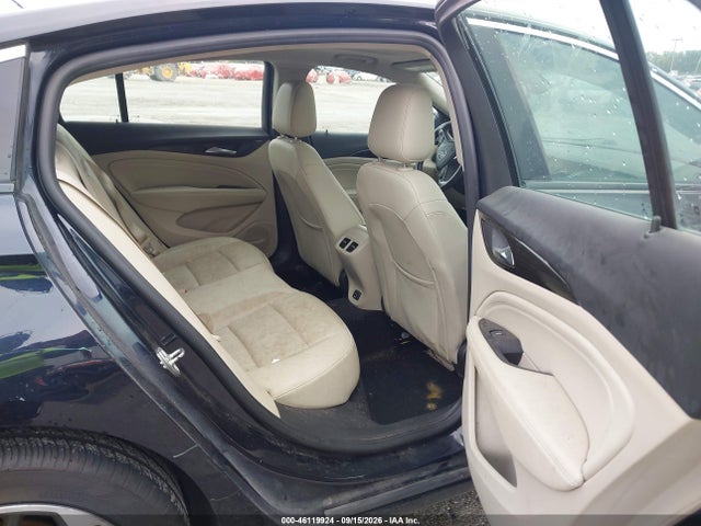 2018 BUICK REGAL SPORTBACK ESSENCE 8