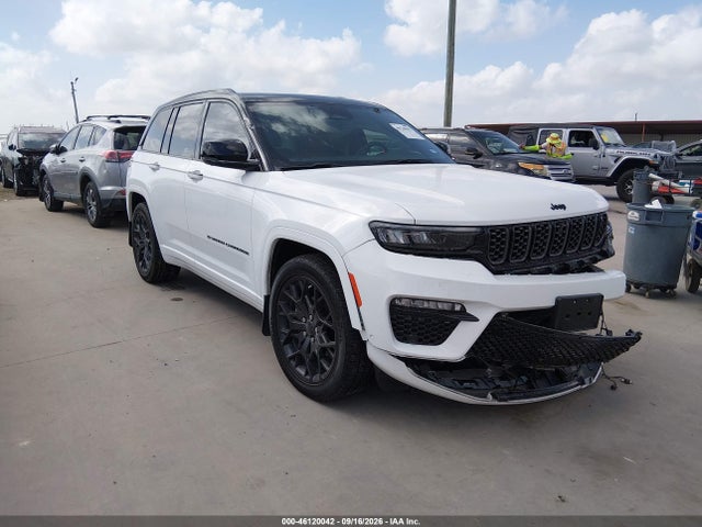 2025 Jeep Grand Cherokee Summit Reserve 4X4