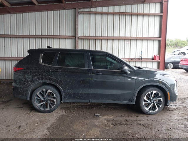 2022 MITSUBISHI OUTLANDER ES 2.5 S-AWC 14