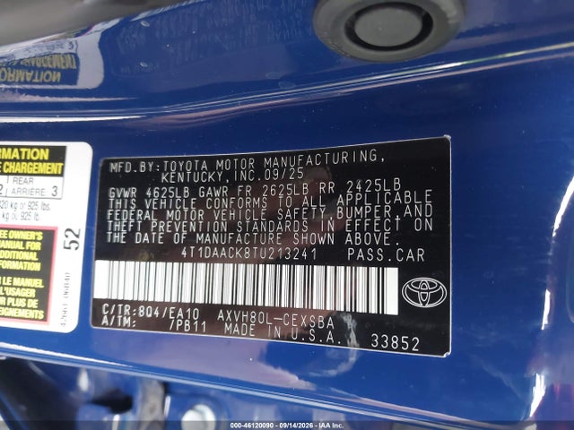 2019 TOYOTA CAMRY XLE 9